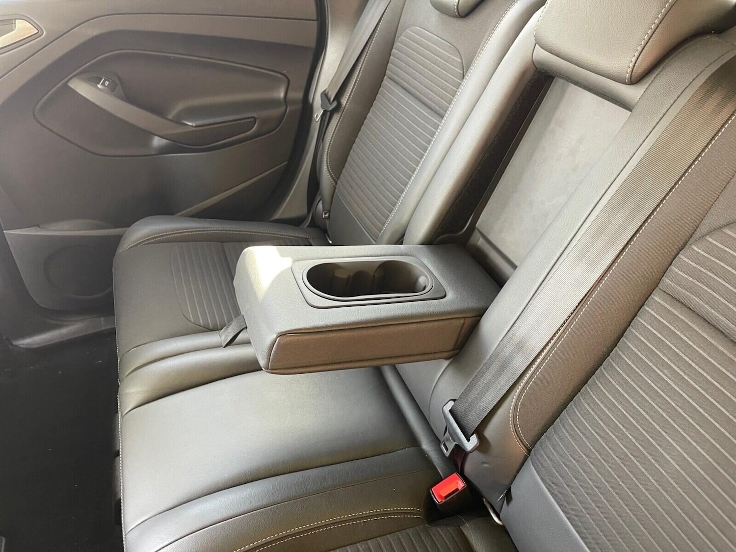 Used Ford Kuga 2018 for sale - 76566423: Photo 21