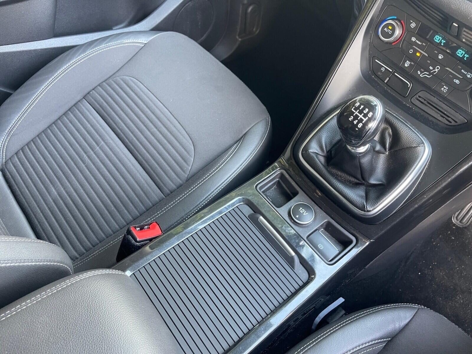 Used Ford Kuga 2018 for sale - 76566423: Photo 22