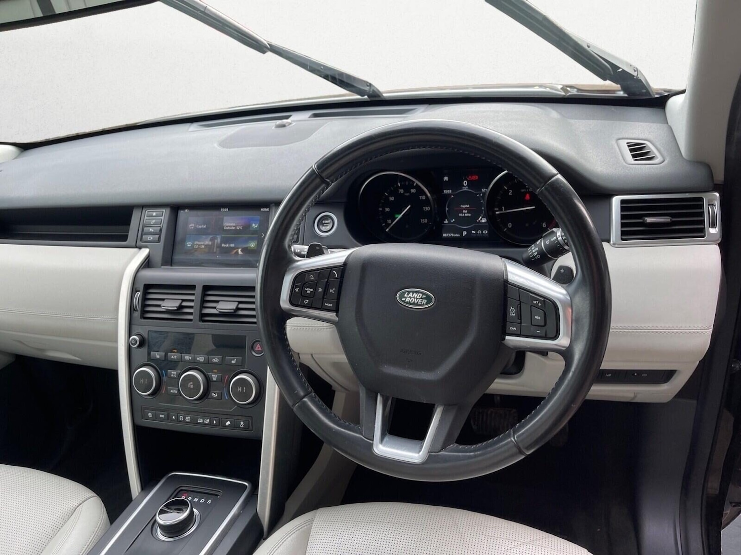 Used Land Rover Discovery Sport 2017 for sale - 78125012: Photo 13