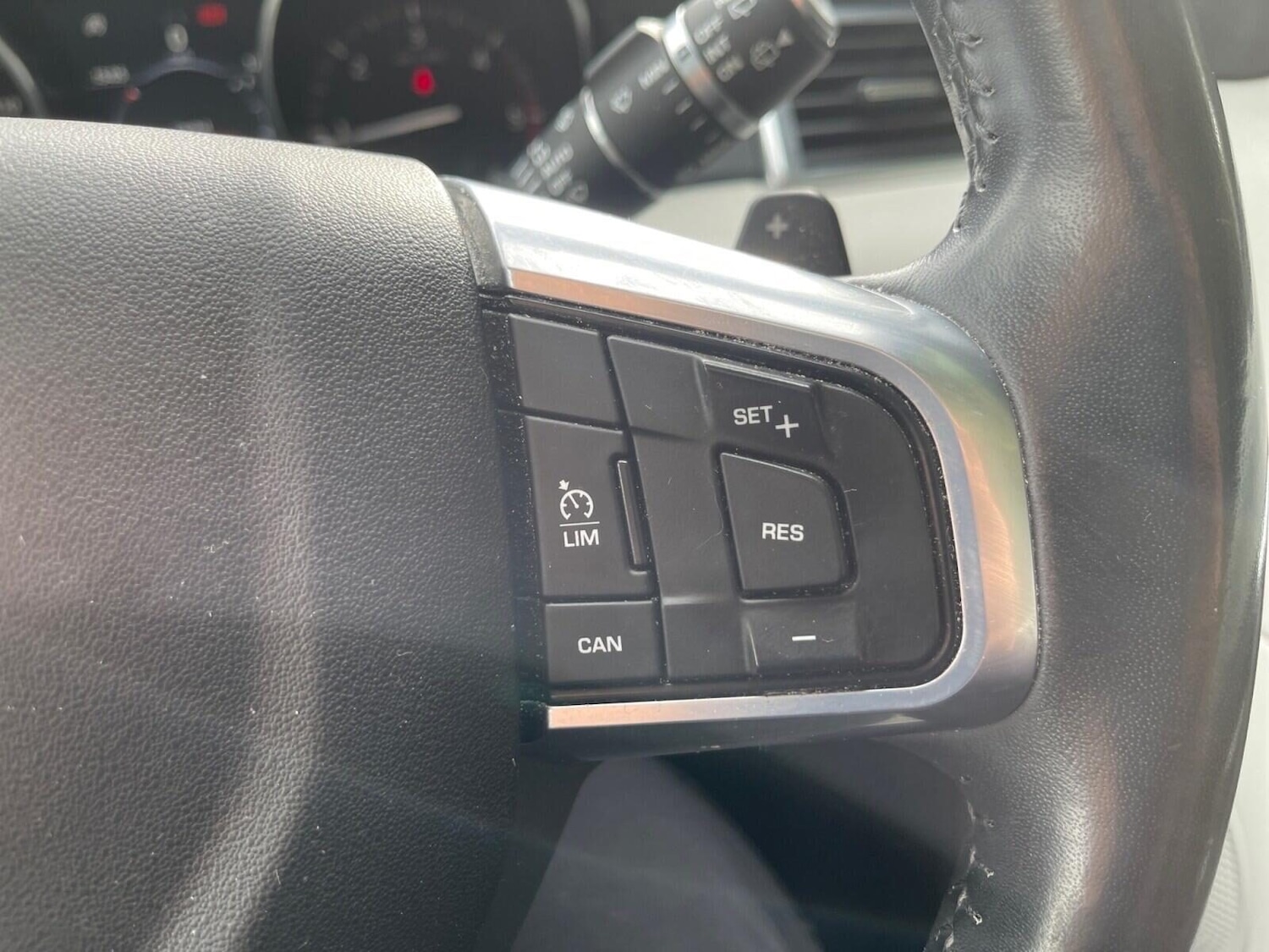 Used Land Rover Discovery Sport 2017 for sale - 78125012: Photo 23