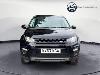 Used Land Rover Discovery Sport 2017 for sale - 78125012: Photo
