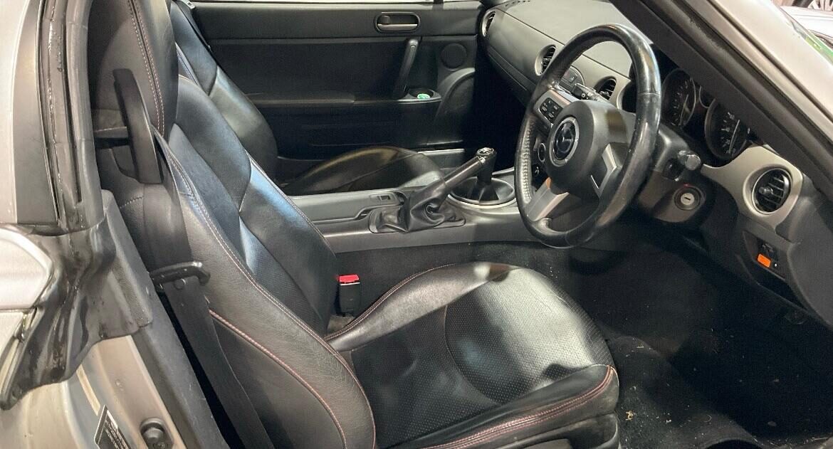 Used Mazda MX-5 2011 for sale - 77100052: Photo 6