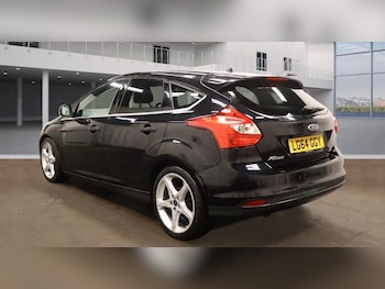 Used Ford Focus 2014 for sale - 76613561: Photo