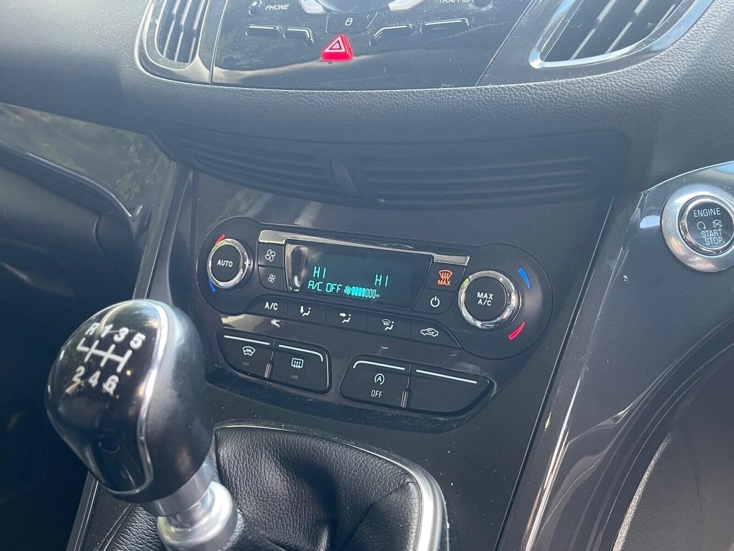 Used Ford Kuga 2015 for sale - 77240236: Photo 20