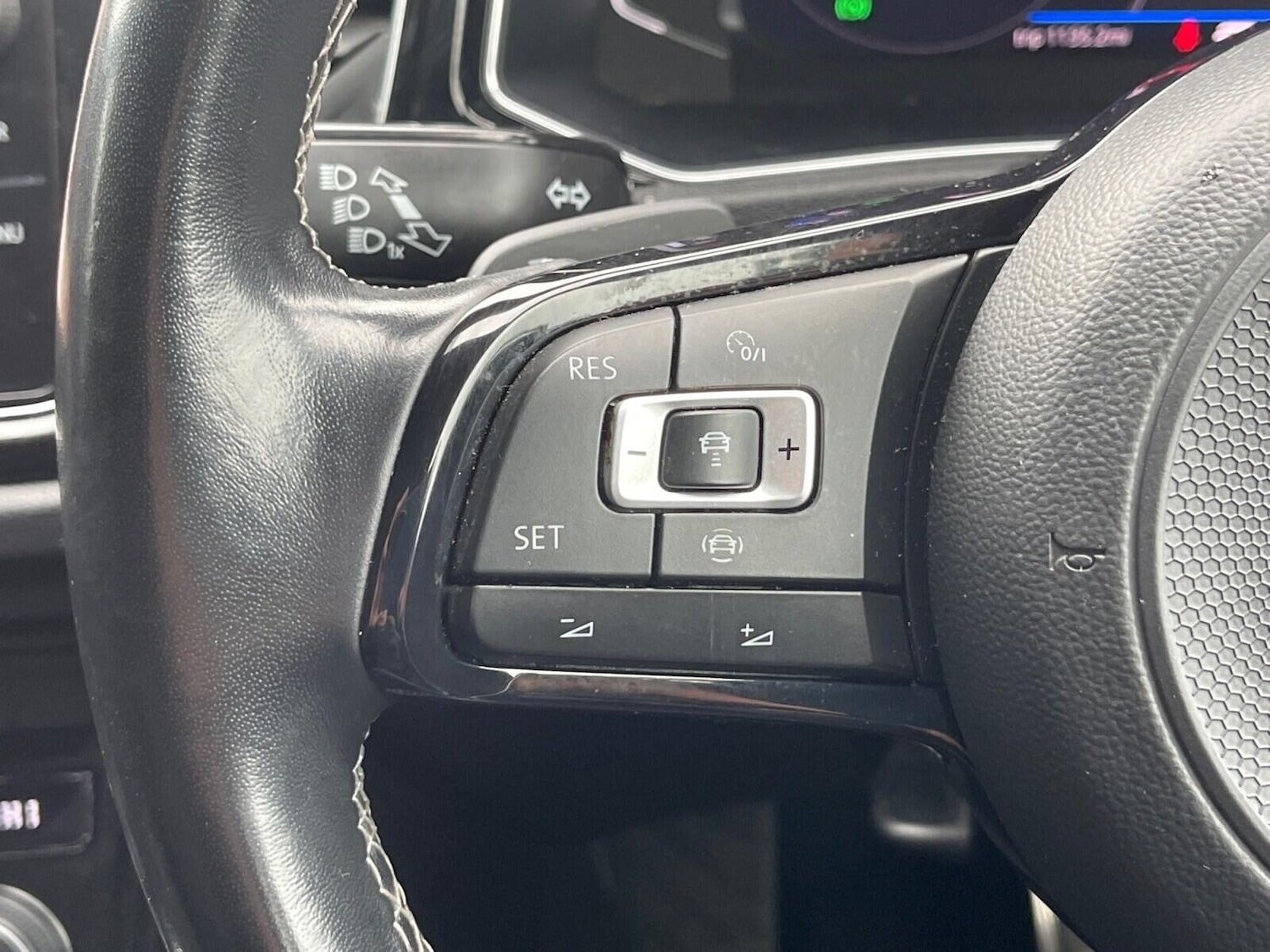 Used Volkswagen T-Roc 2021 for sale - 77831878: Photo 19