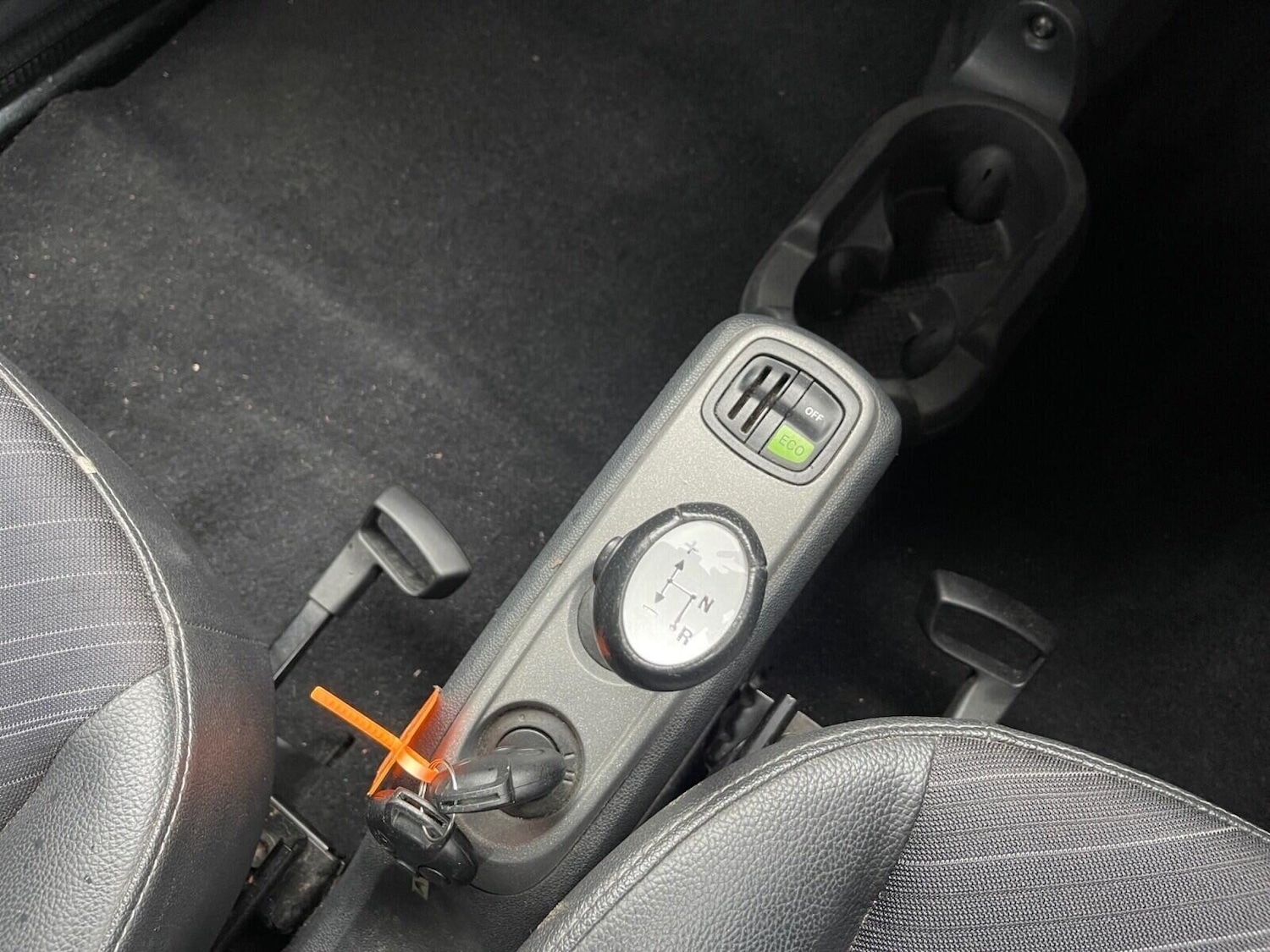 Used smart fortwo 2013 for sale - 76115667: Photo 24