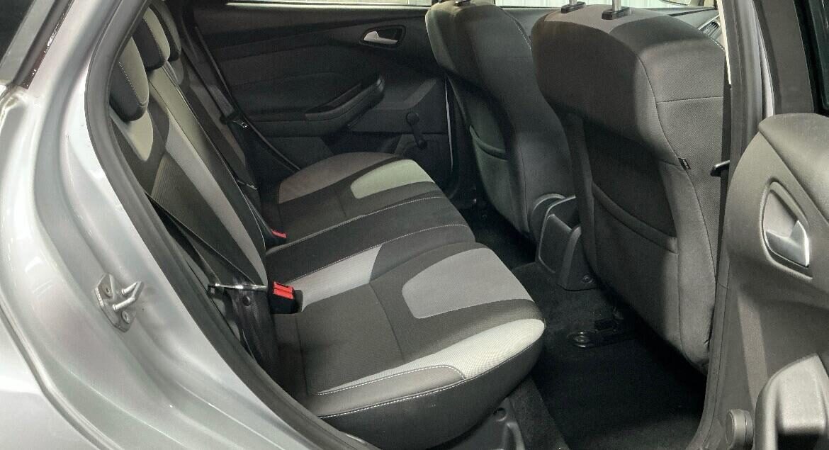 Used Ford Focus 2013 for sale - 76710644: Photo 8