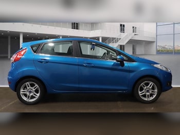 Used Ford Fiesta 2013 for sale - 76940447: Photo
