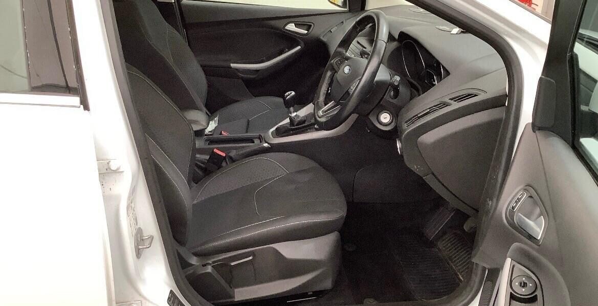 Used Ford Focus 2015 for sale - 78210140: Photo 6