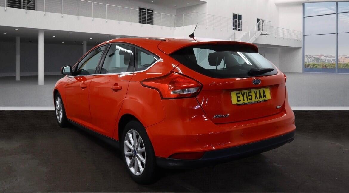 Used Ford Focus 2015 for sale - 77037187: Photo 4