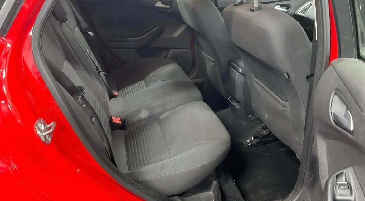 Used Ford Focus 2015 for sale - 77037187: Photo 7