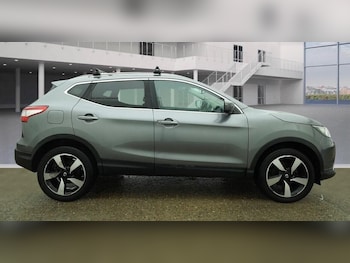Used Nissan Qashqai 2015 for sale - 77363415: Photo