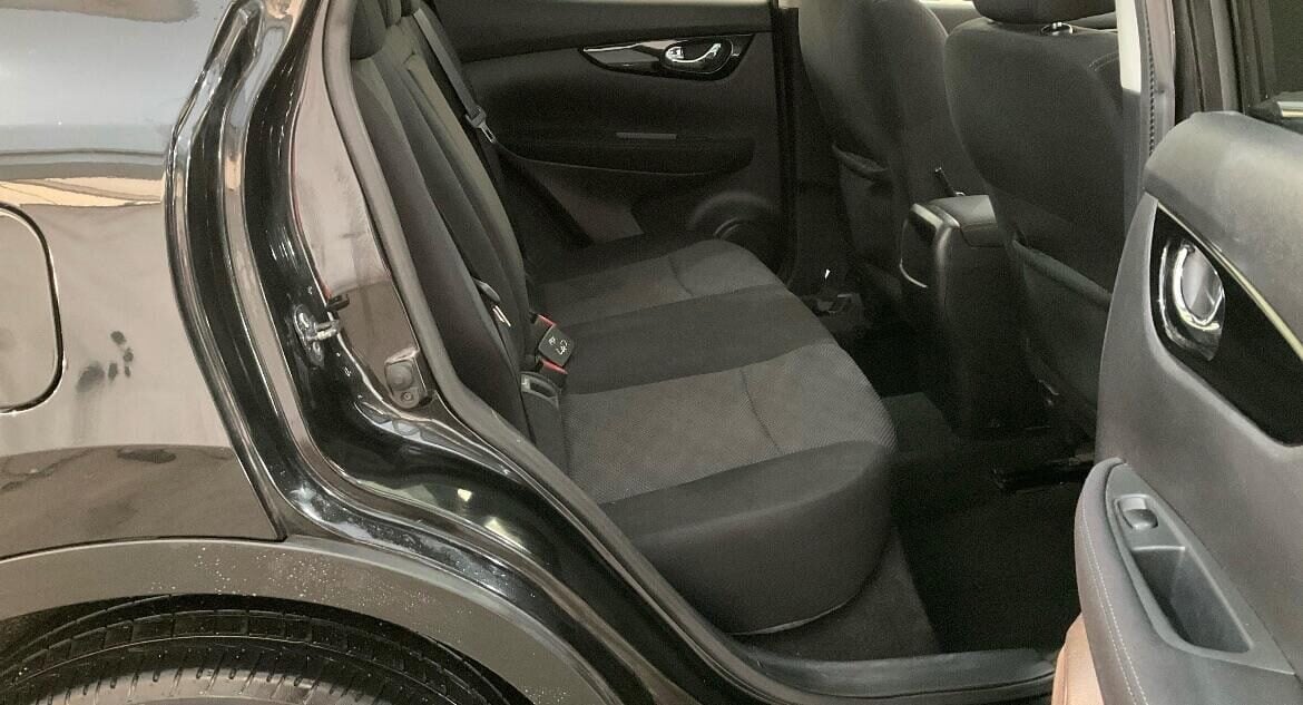 Used Nissan Qashqai 2016 for sale - 77760747: Photo 9