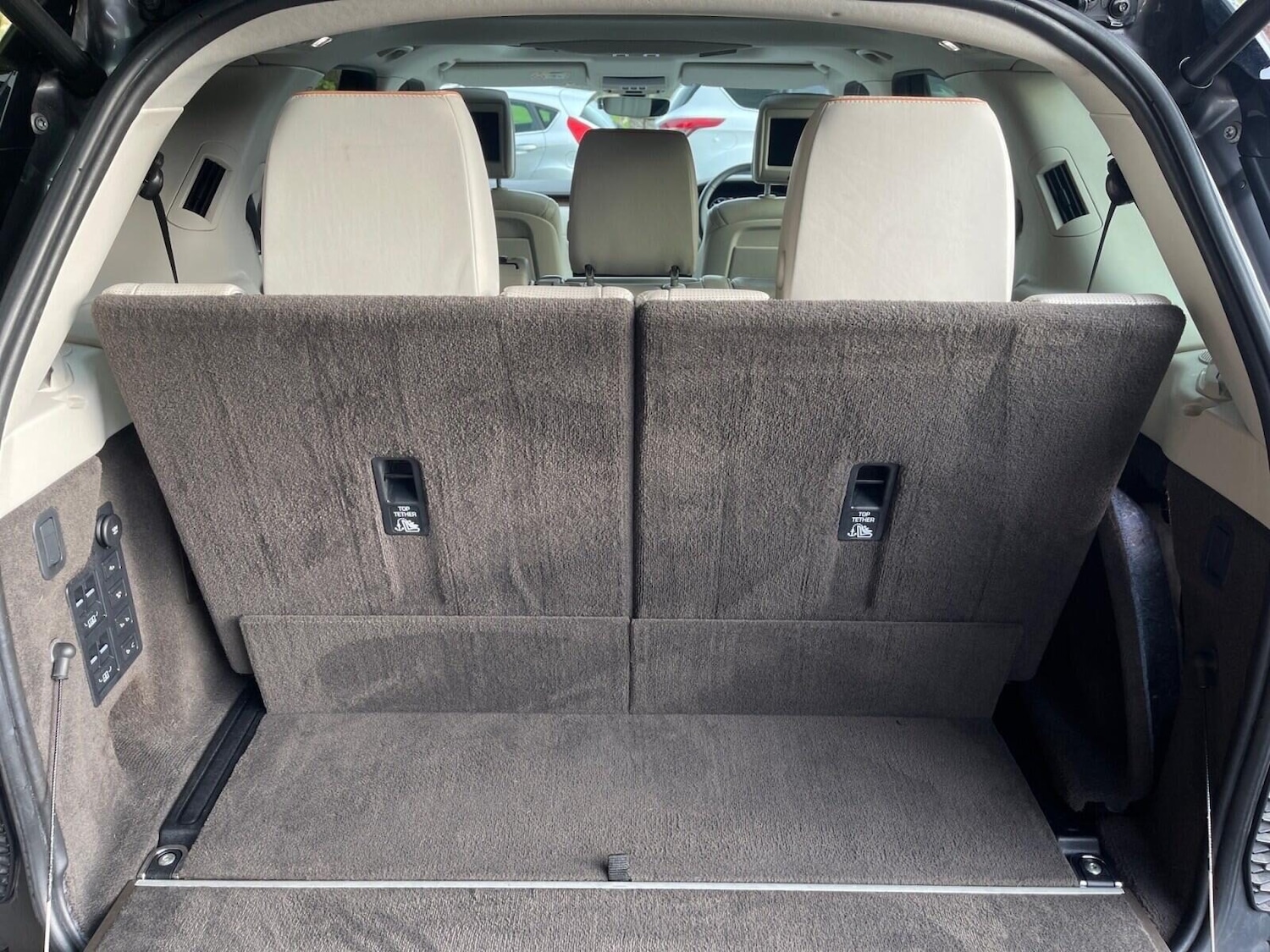 Used Land Rover Discovery 2018 for sale - 76392370: Photo 27