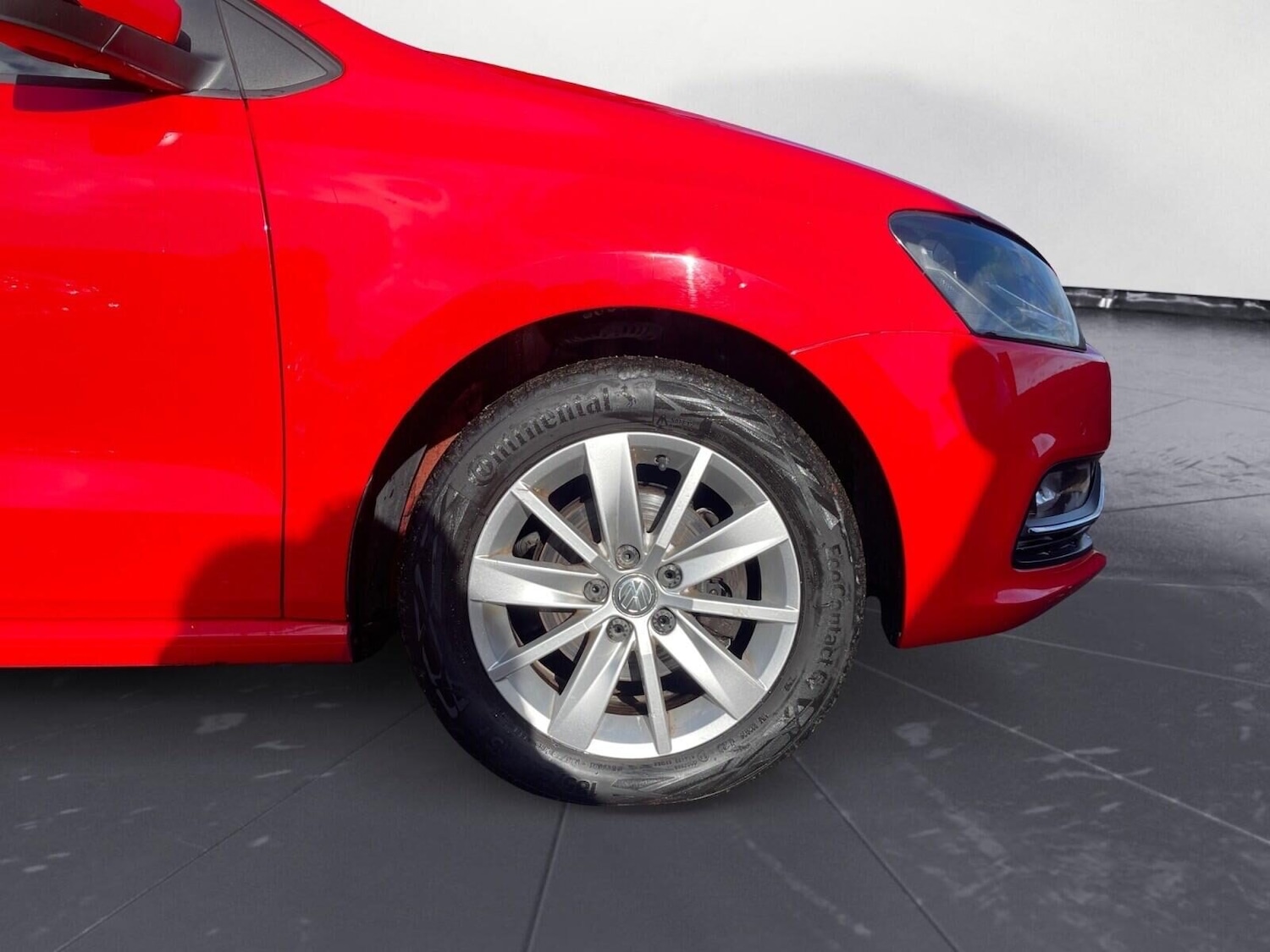 Used Volkswagen Polo 2015 for sale - 77349993: Photo 10