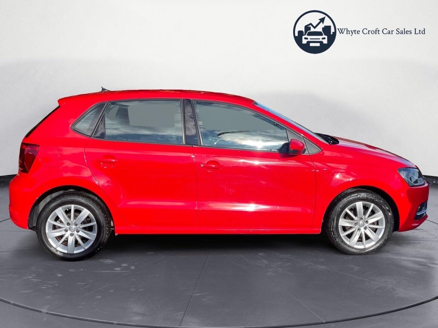 Used Volkswagen Polo 2015 for sale - 77349993: Photo 9