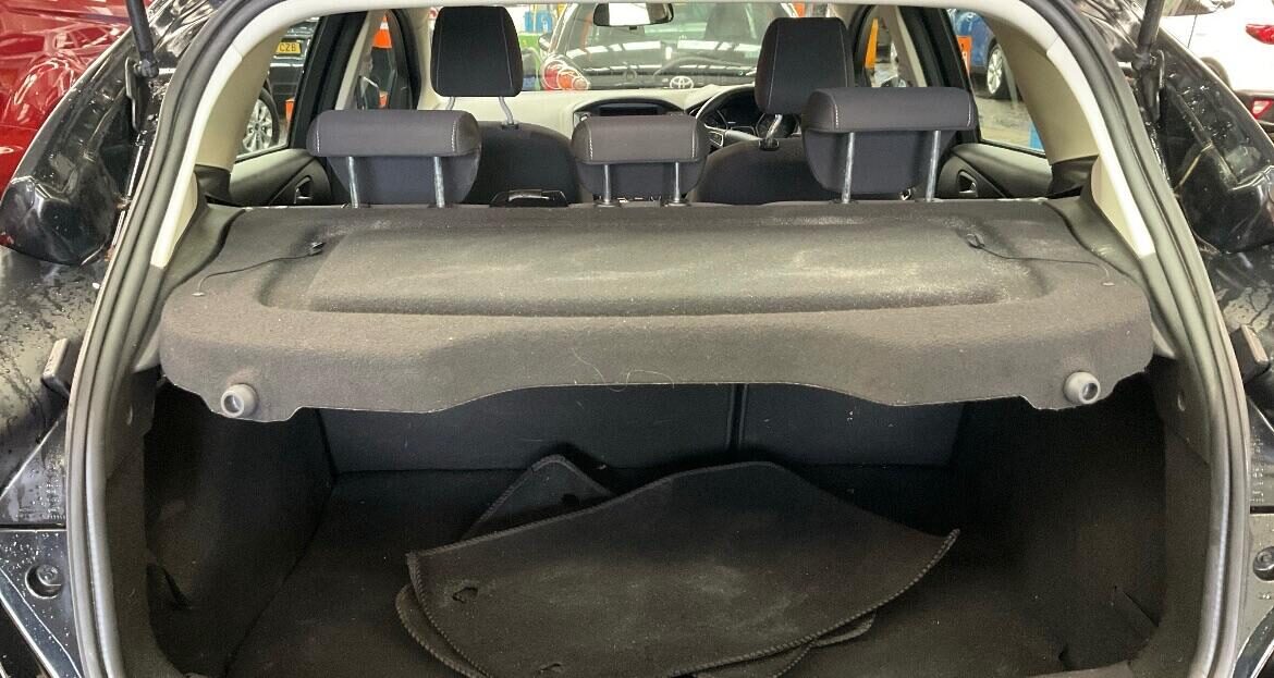 Used Ford Focus 2015 for sale - 77896051: Photo 10