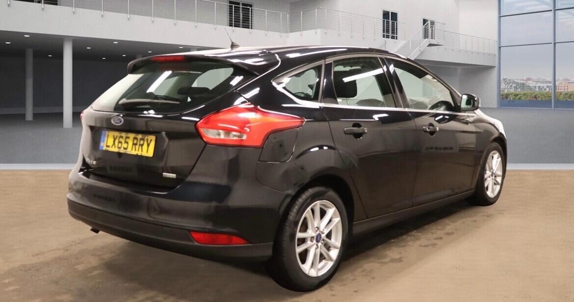 Used Ford Focus 2015 for sale - 77896051: Photo 4