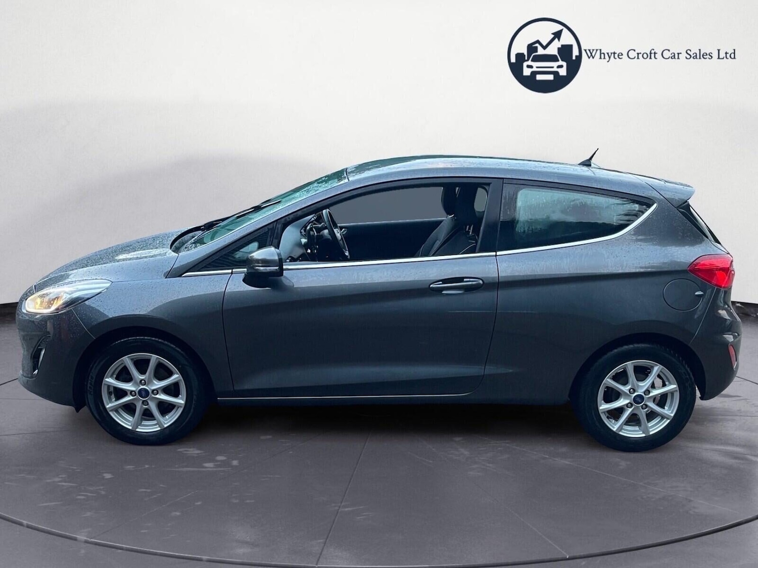 Used Ford Fiesta 2018 for sale - 76532277: Photo 5