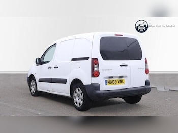 Used Peugeot Partner 2018 for sale - 79404556: Photo