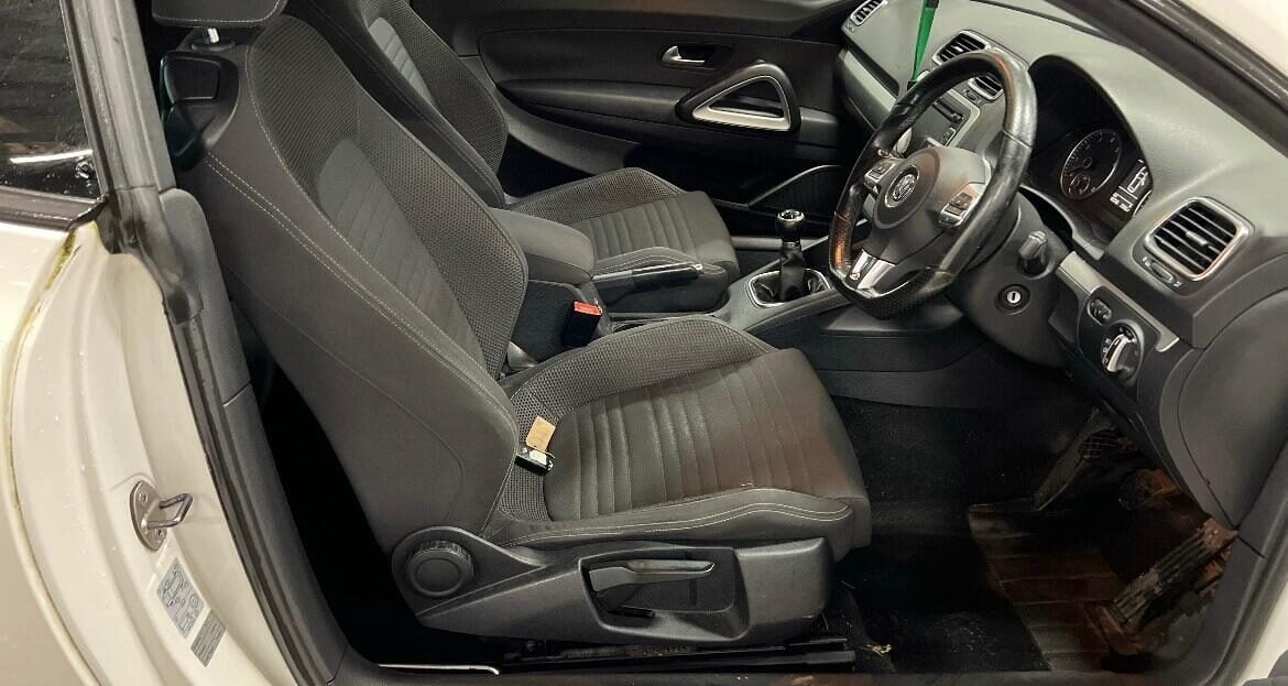 Used Volkswagen Scirocco 2011 for sale - 77582429: Photo 5