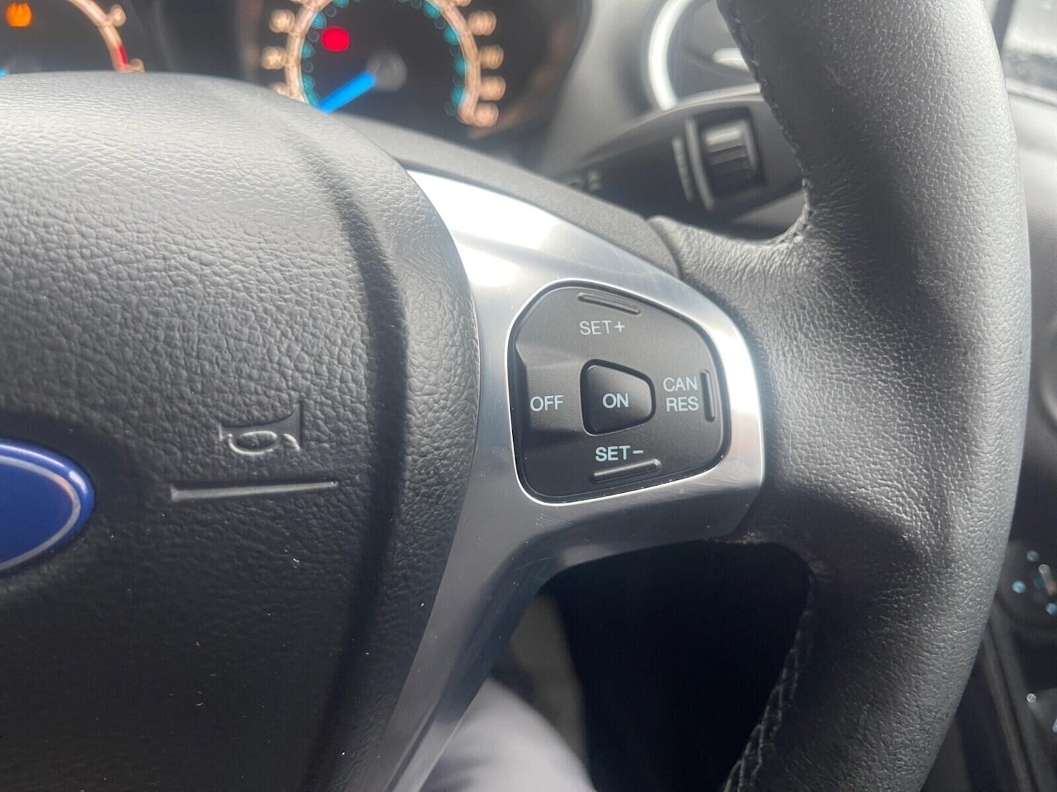 Used Ford Fiesta 2014 for sale - 76525669: Photo 25