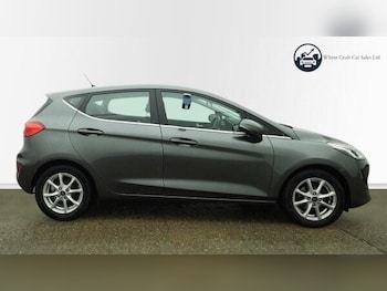Used Ford Fiesta 2017 for sale - 79043783: Photo