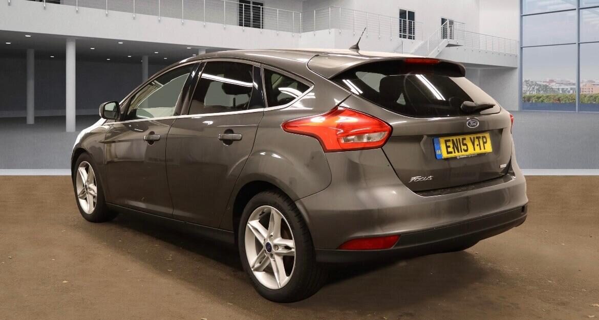 Used Ford Focus 2015 for sale - 76194632: Photo 4