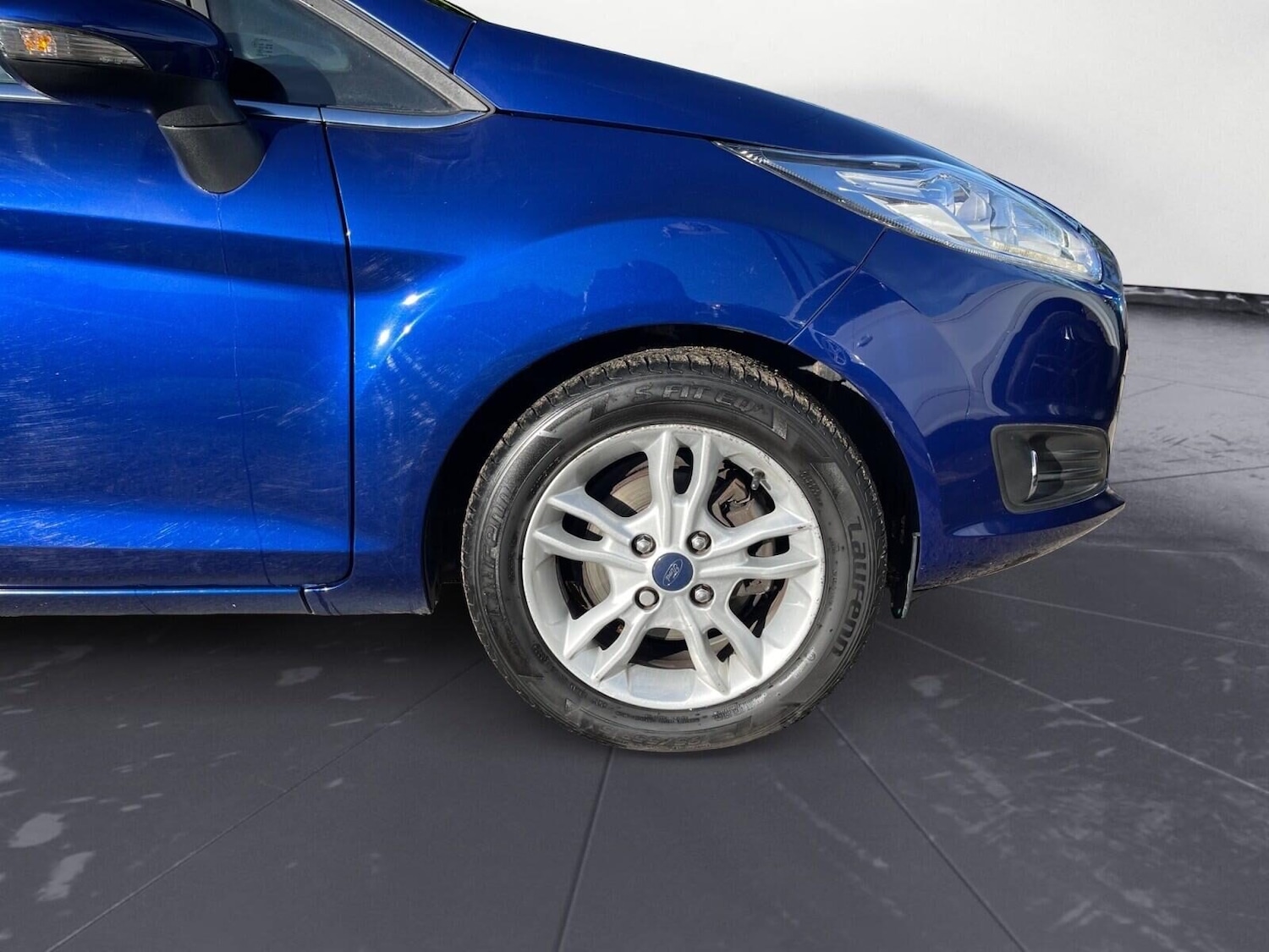 Used Ford Fiesta 2016 for sale - 76040303: Photo 10