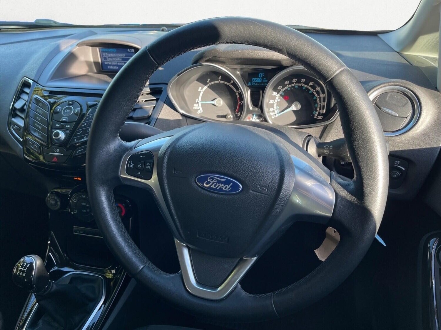 Used Ford Fiesta 2016 for sale - 76040303: Photo 16