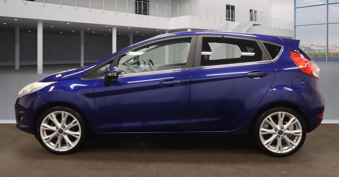 Used Ford Fiesta 2015 for sale - 77541489: Photo 3