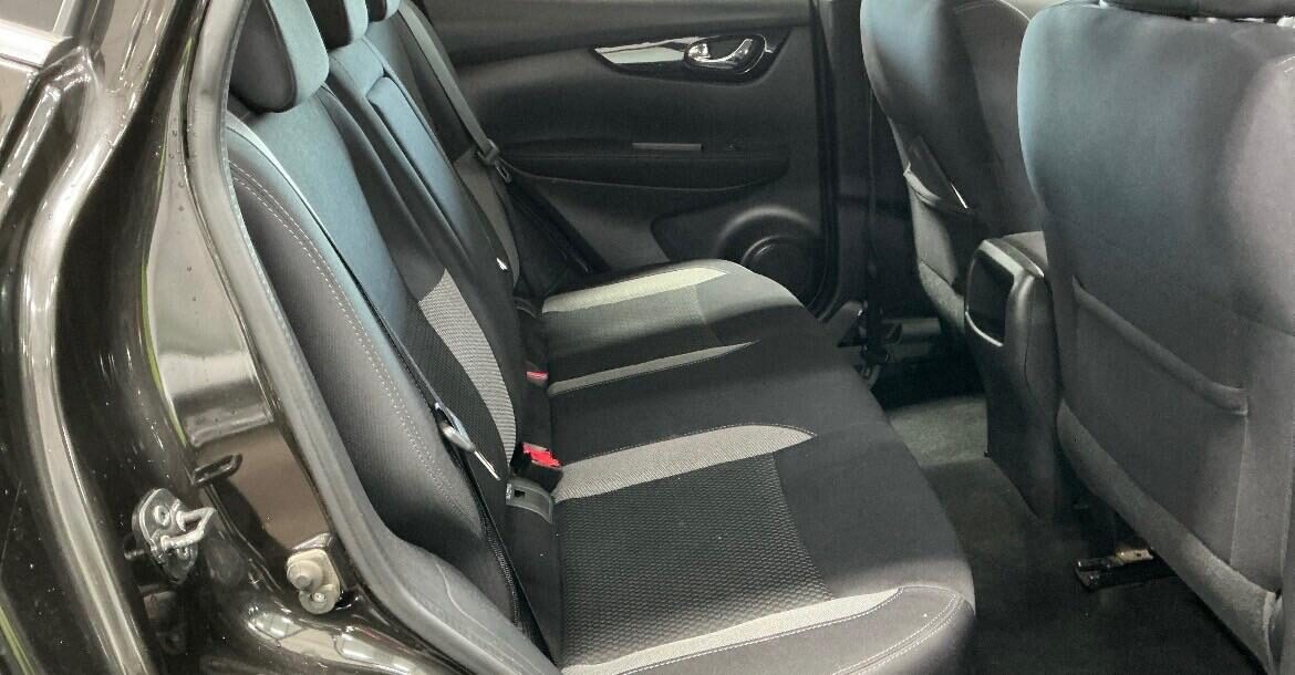 Used Nissan Qashqai 2017 for sale - 77037177: Photo 7