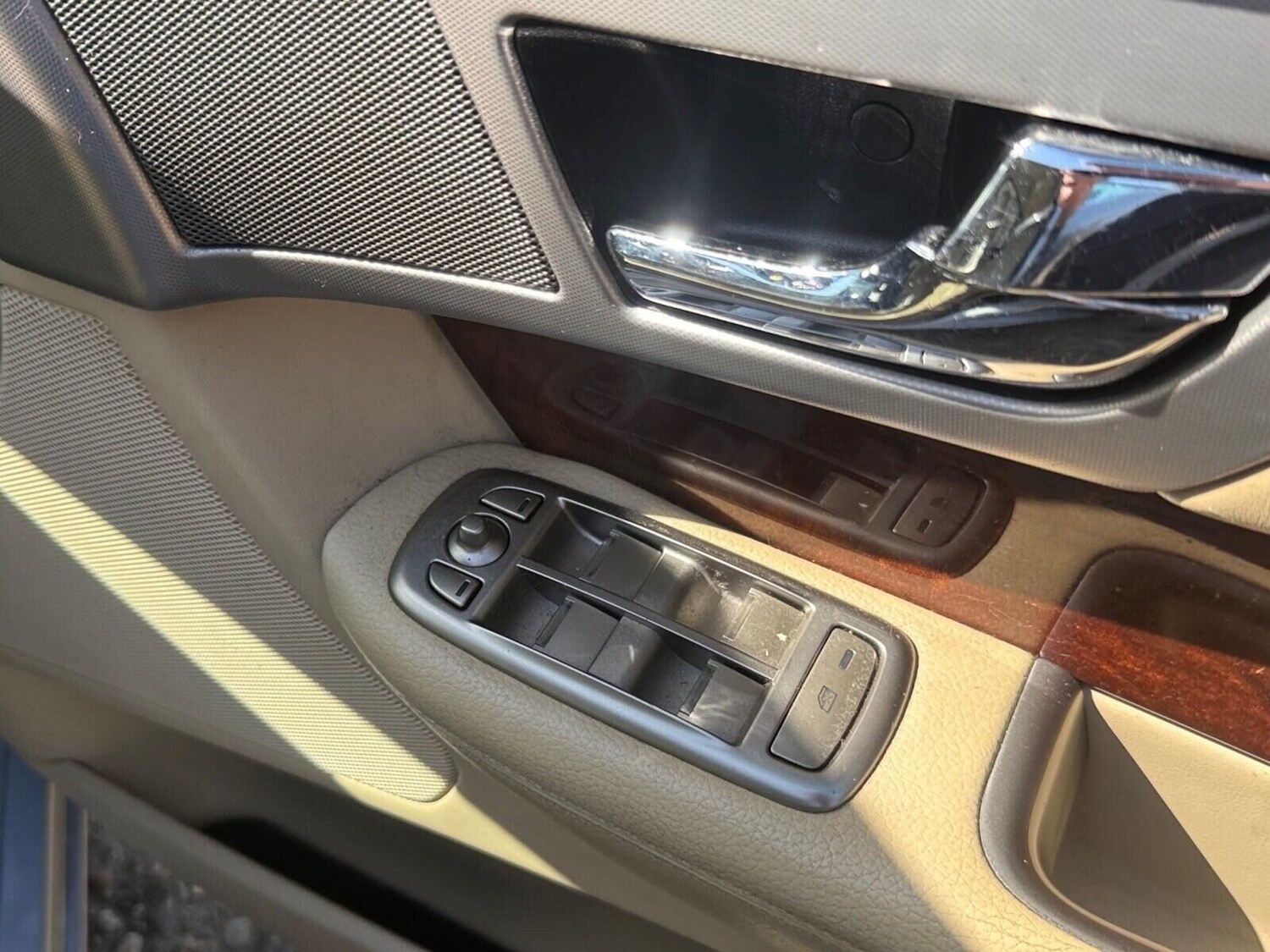 Used Jaguar XF 2011 for sale - 78164602: Photo 19