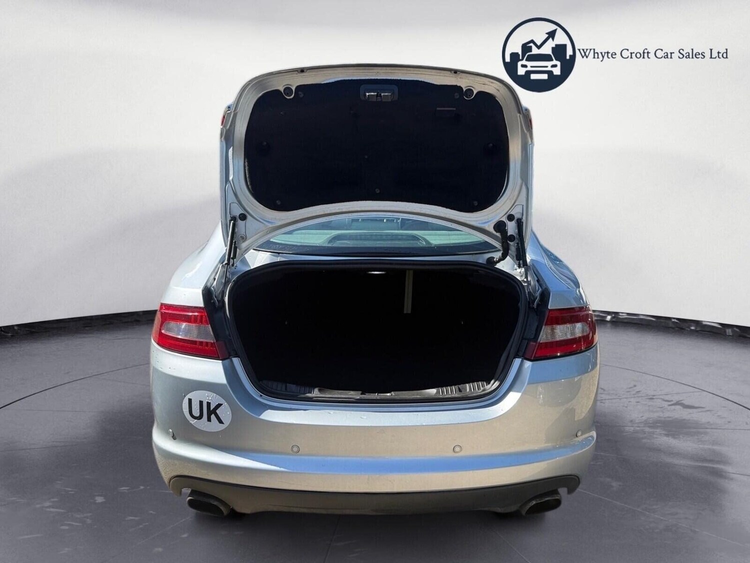 Used Jaguar XF 2011 for sale - 78164602: Photo 28