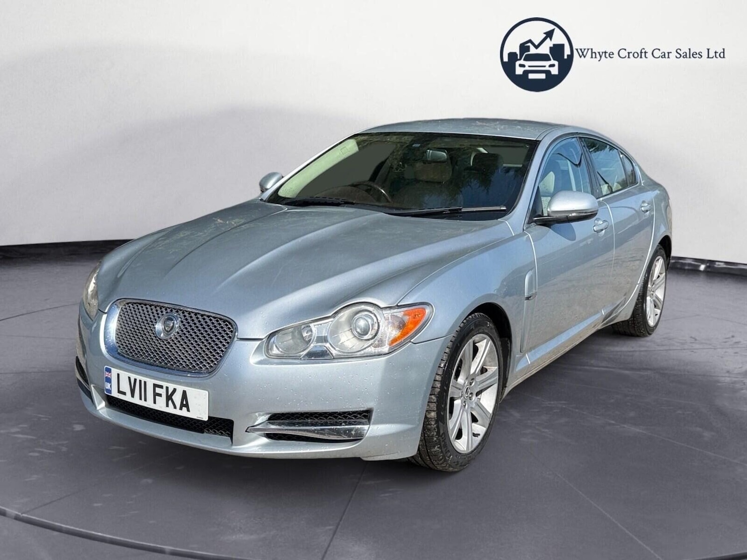 Used Jaguar XF 2011 for sale - 78164602: Photo 4