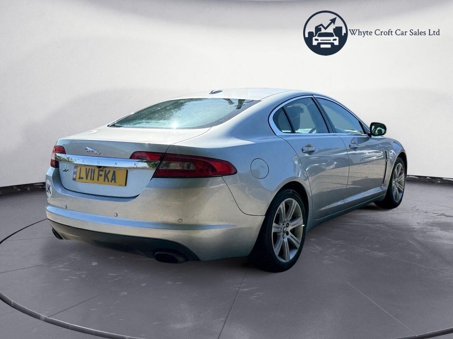 Used Jaguar XF 2011 for sale - 78164602: Photo 8