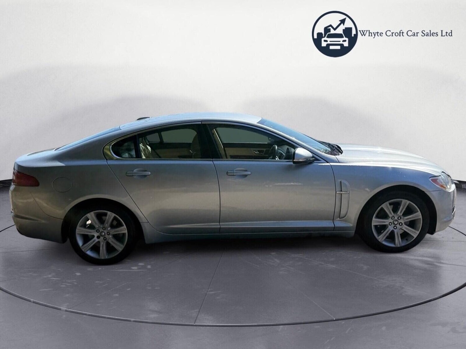 Used Jaguar XF 2011 for sale - 78164602: Photo 9