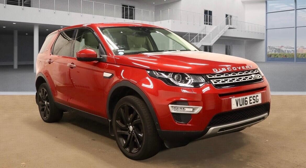 Used Land Rover Discovery Sport 2016 for sale - 76353745: Photo 1