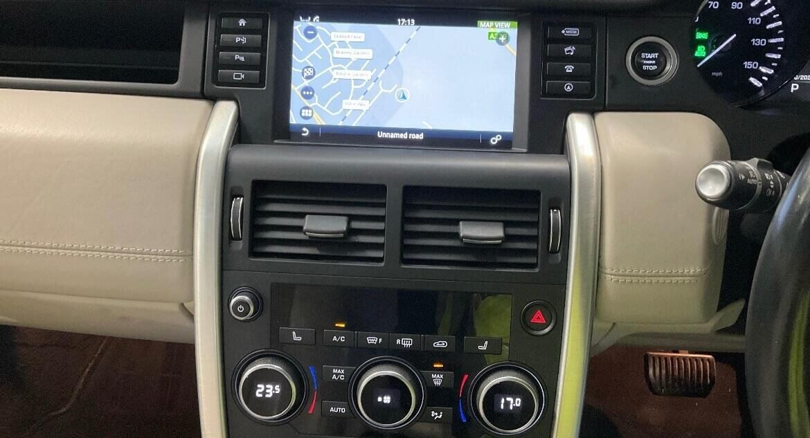 Used Land Rover Discovery Sport 2016 for sale - 76353745: Photo 6