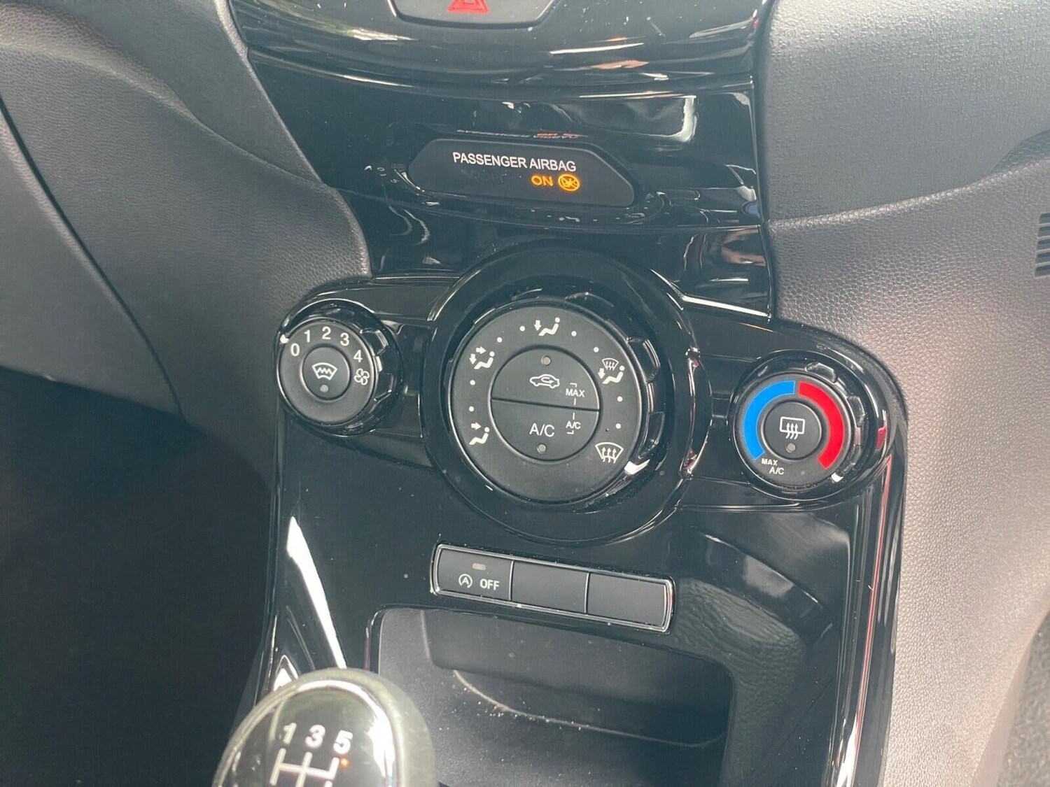 Used Ford Fiesta 2015 for sale - 75906466: Photo 21