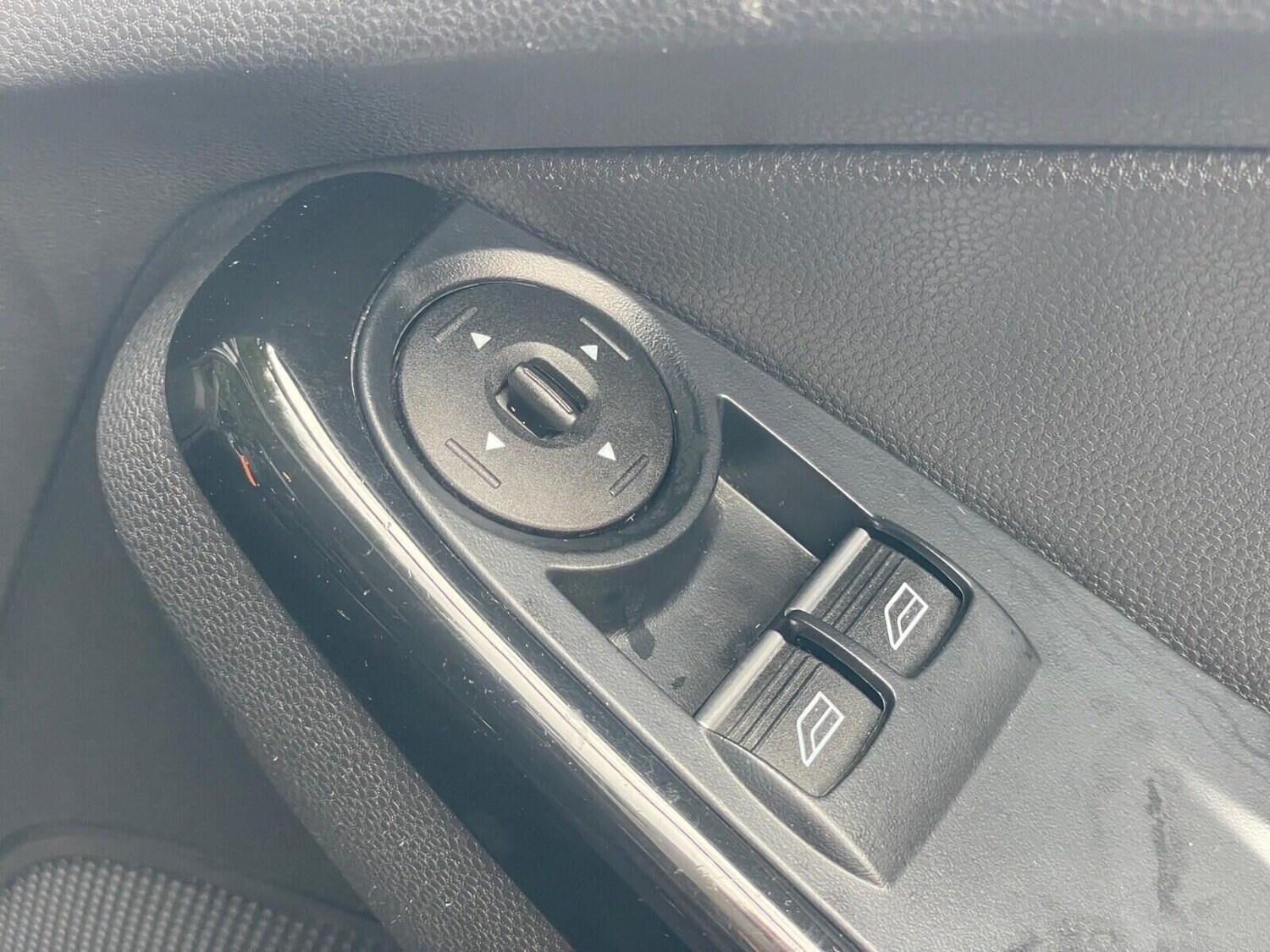 Used Ford Fiesta 2015 for sale - 75906466: Photo 25