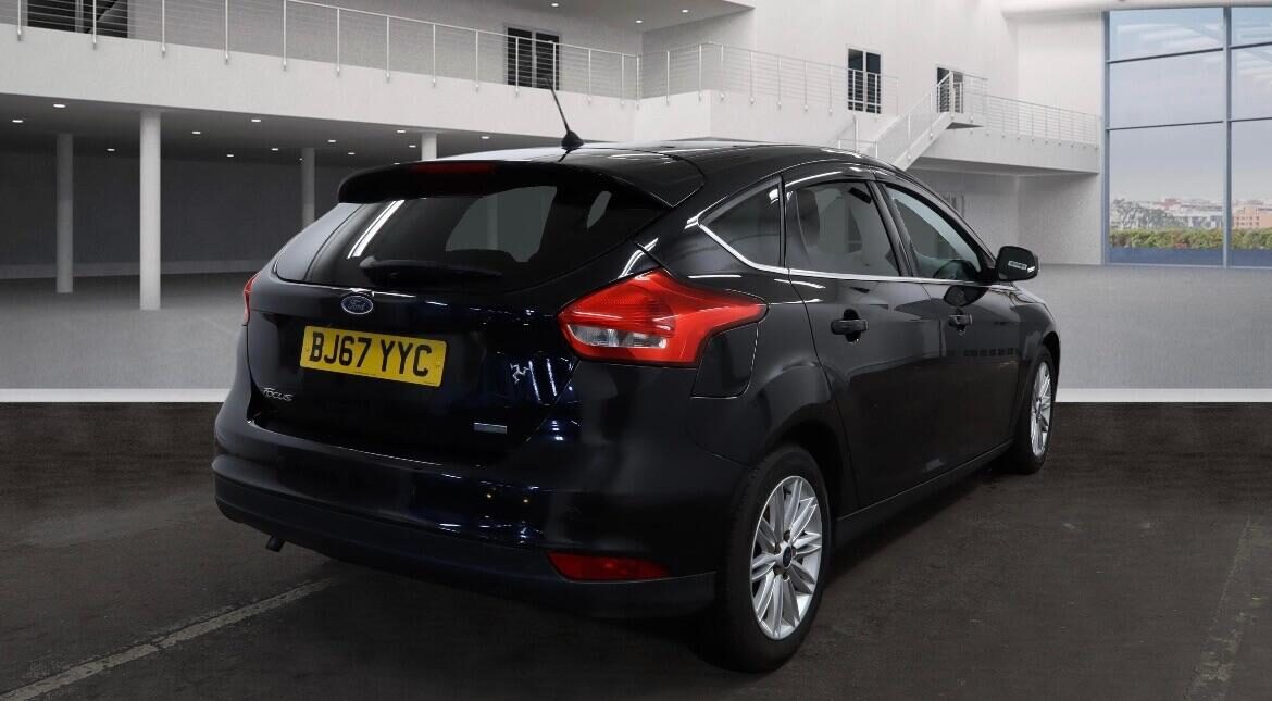 Used Ford Focus 2017 for sale - 77069881: Photo 4