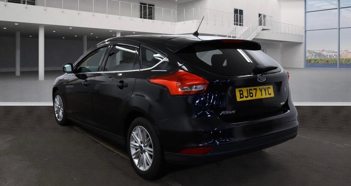 Used Ford Focus 2017 for sale - 77069881: Photo 5