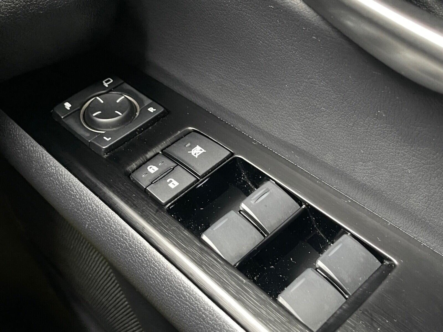 Used Lexus UX 2022 for sale - 77125812: Photo 28