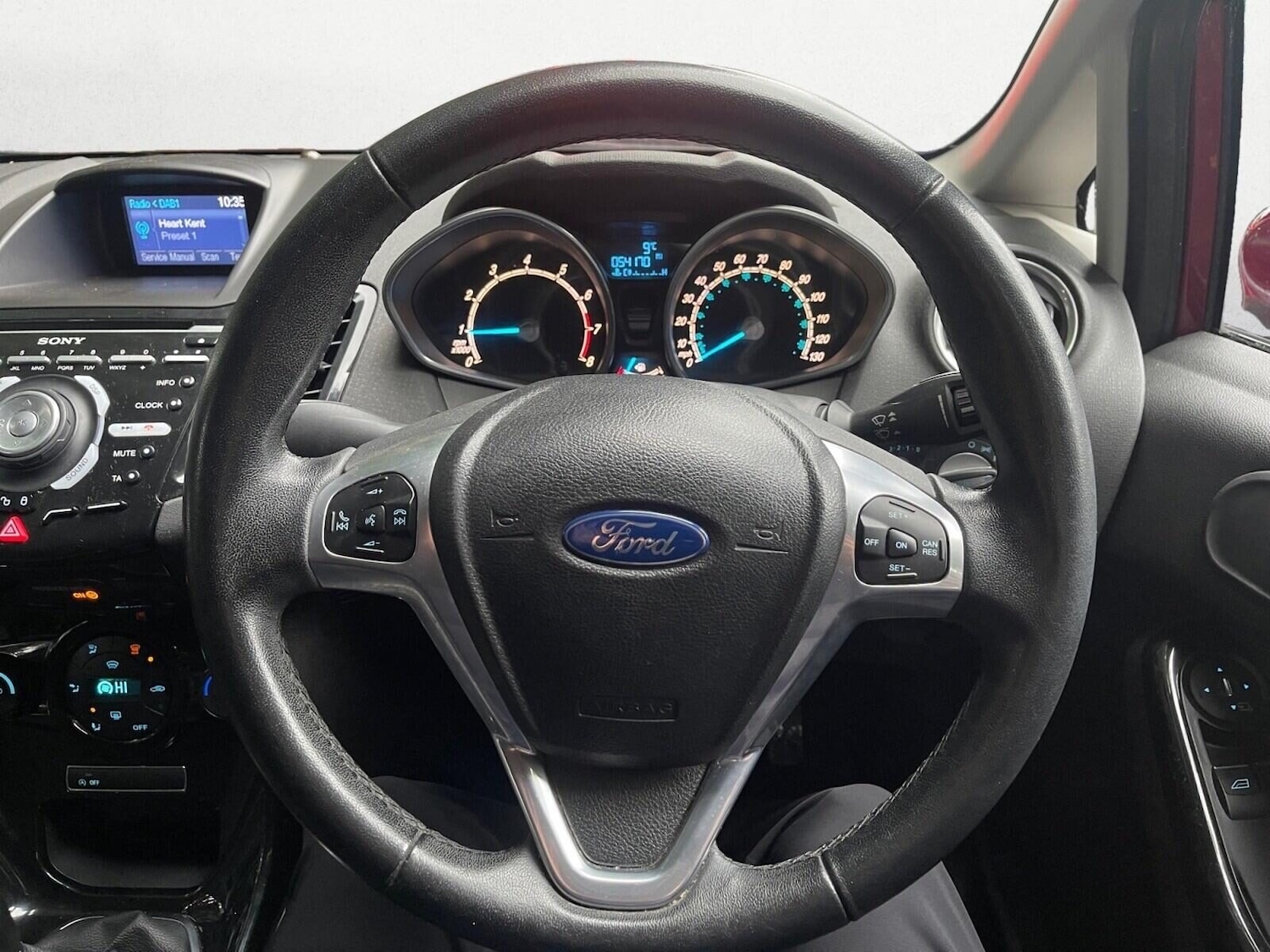 Used Ford Fiesta 2014 for sale - 76320816: Photo 12