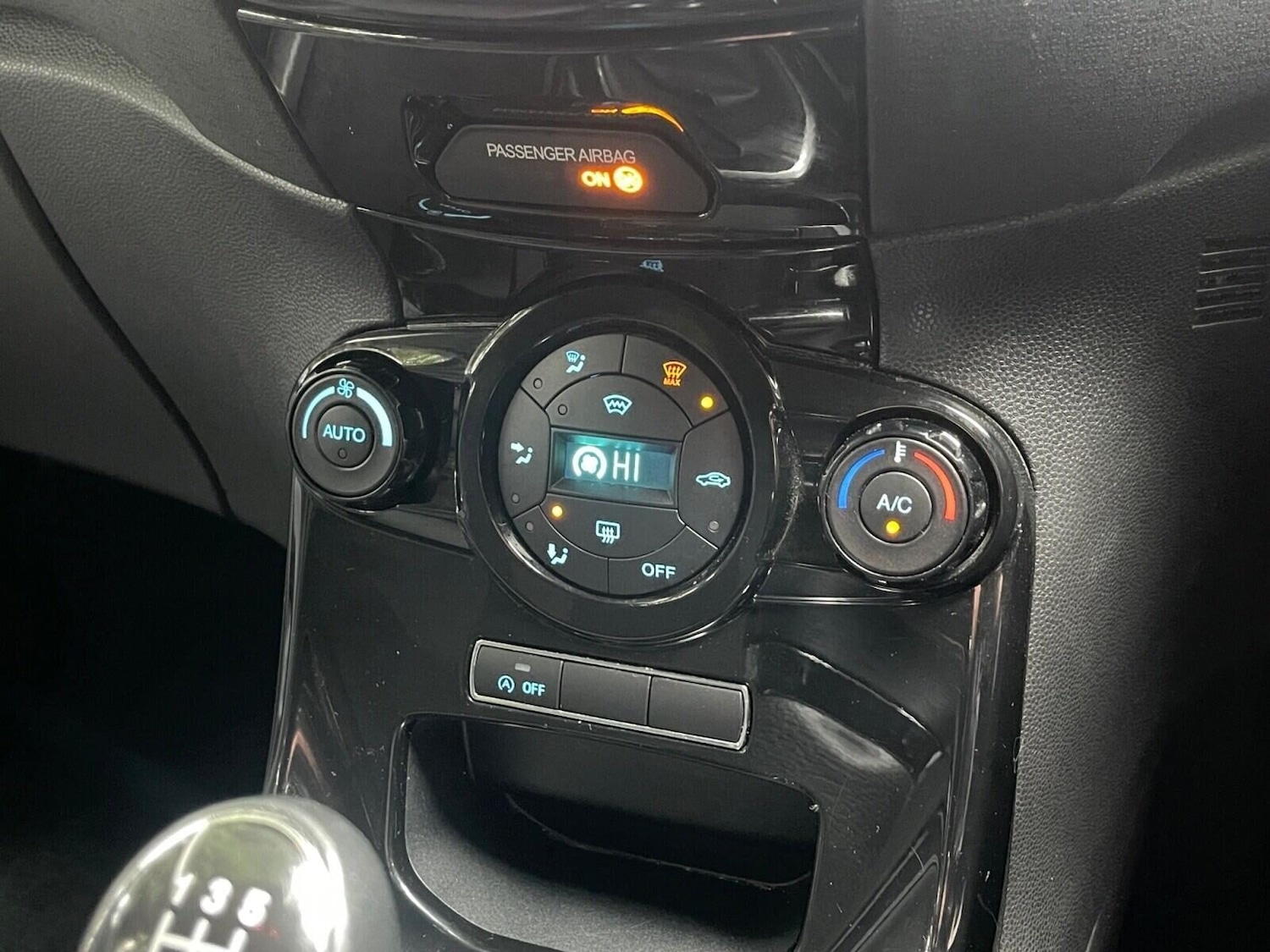 Used Ford Fiesta 2014 for sale - 76320816: Photo 21