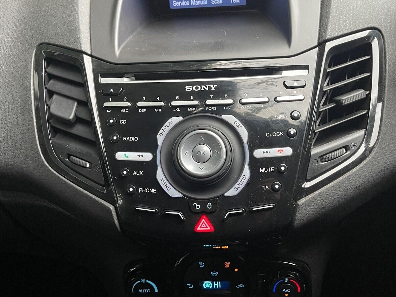 Used Ford Fiesta 2014 for sale - 76320816: Photo 22