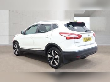 Used Nissan Qashqai 2015 for sale - 79307624: Photo