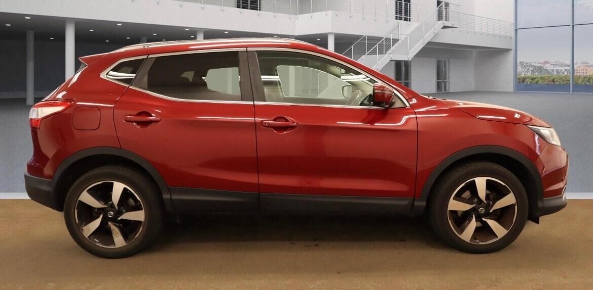 Used Nissan Qashqai 2015 for sale - 76156956: Photo 3