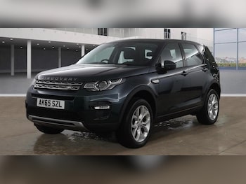Used Land Rover Discovery Sport 2015 for sale - 77363411: Photo